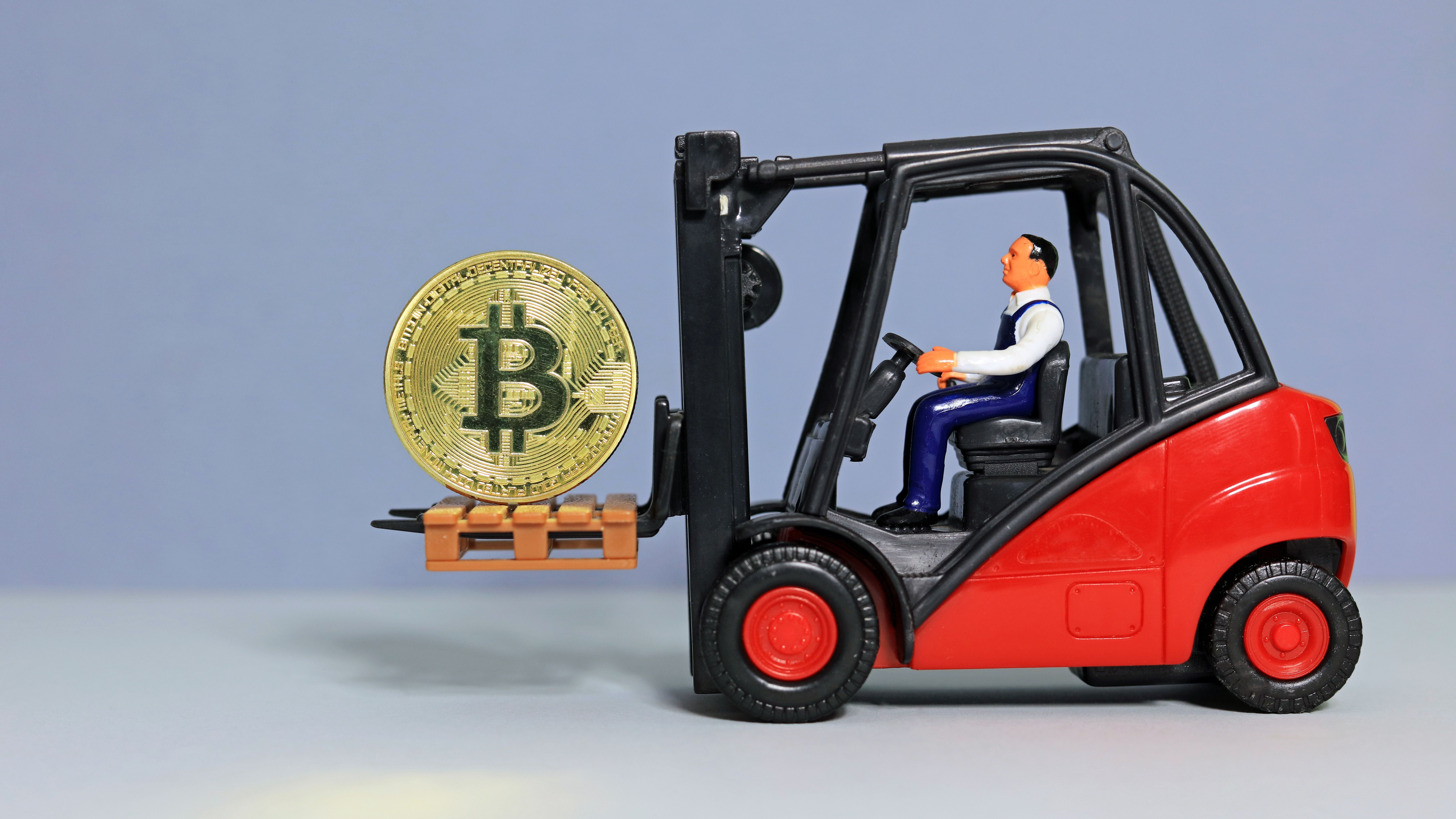 Il Bitcoin entra nella tesoreria delle aziende | Advisor Online